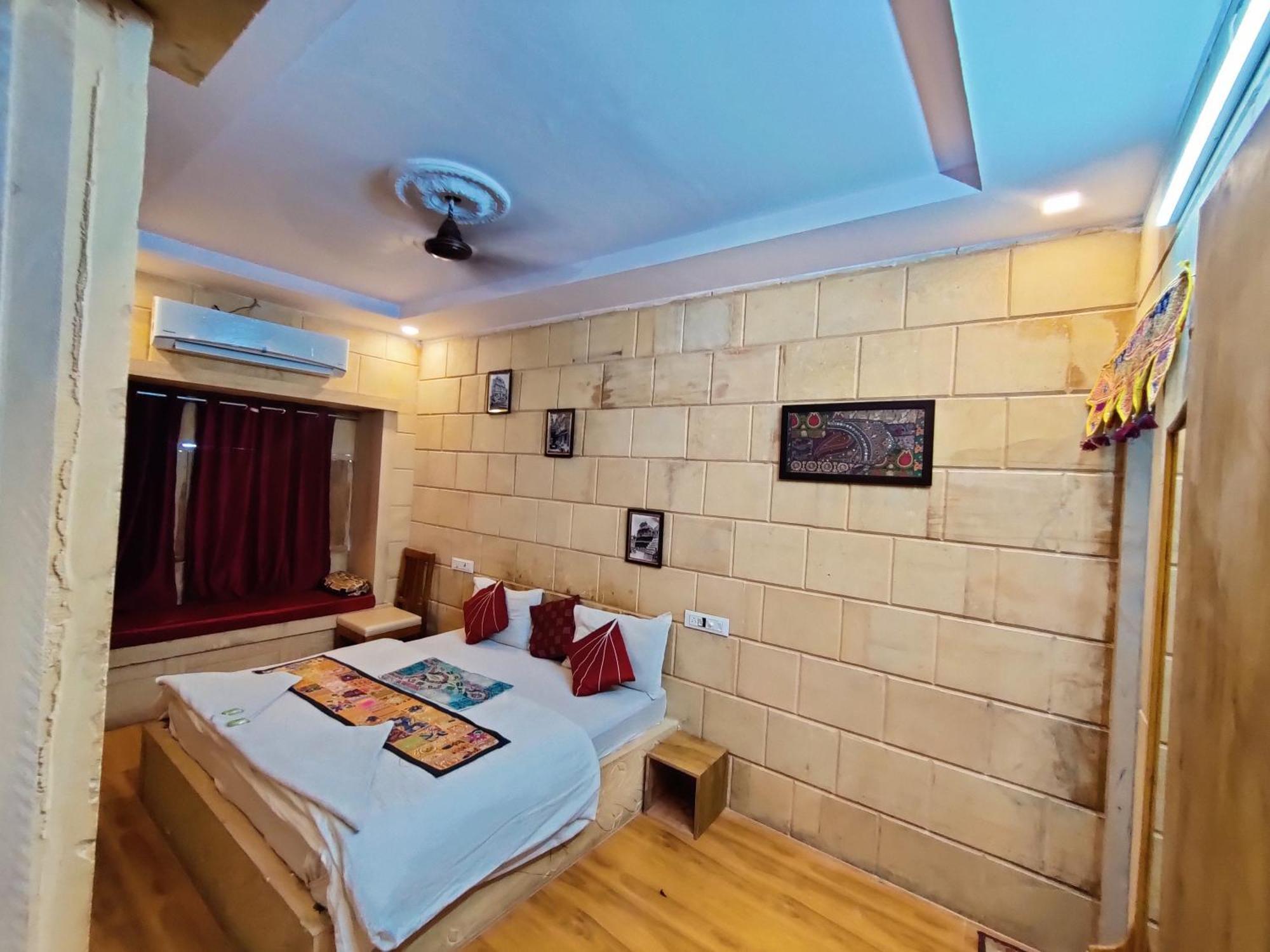 Hotel Jaswant Palace Jaisalmer Chambre photo