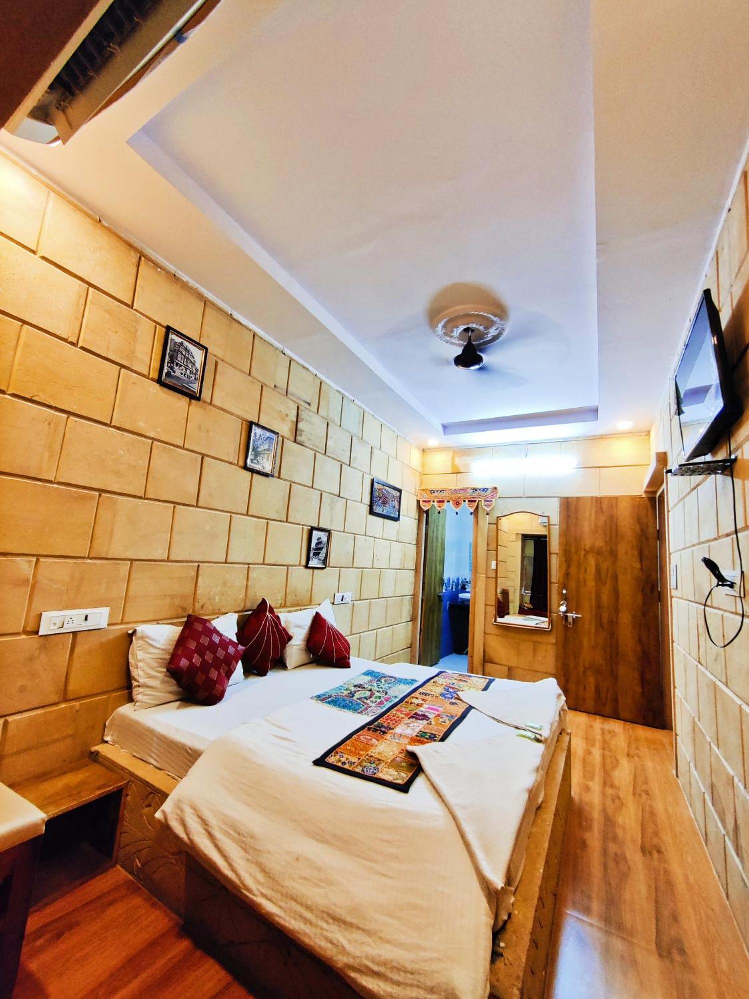Hotel Jaswant Palace Jaisalmer Chambre photo